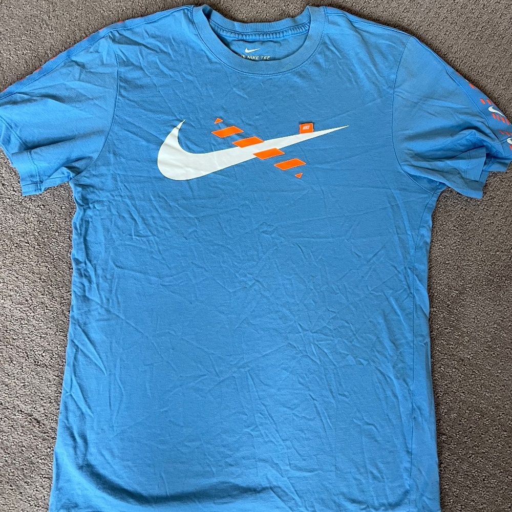 Nike T-Shirt